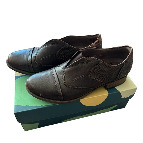 Earth Classic Brown Leather Booties Women’s Size 9 - Picture 3 of 9